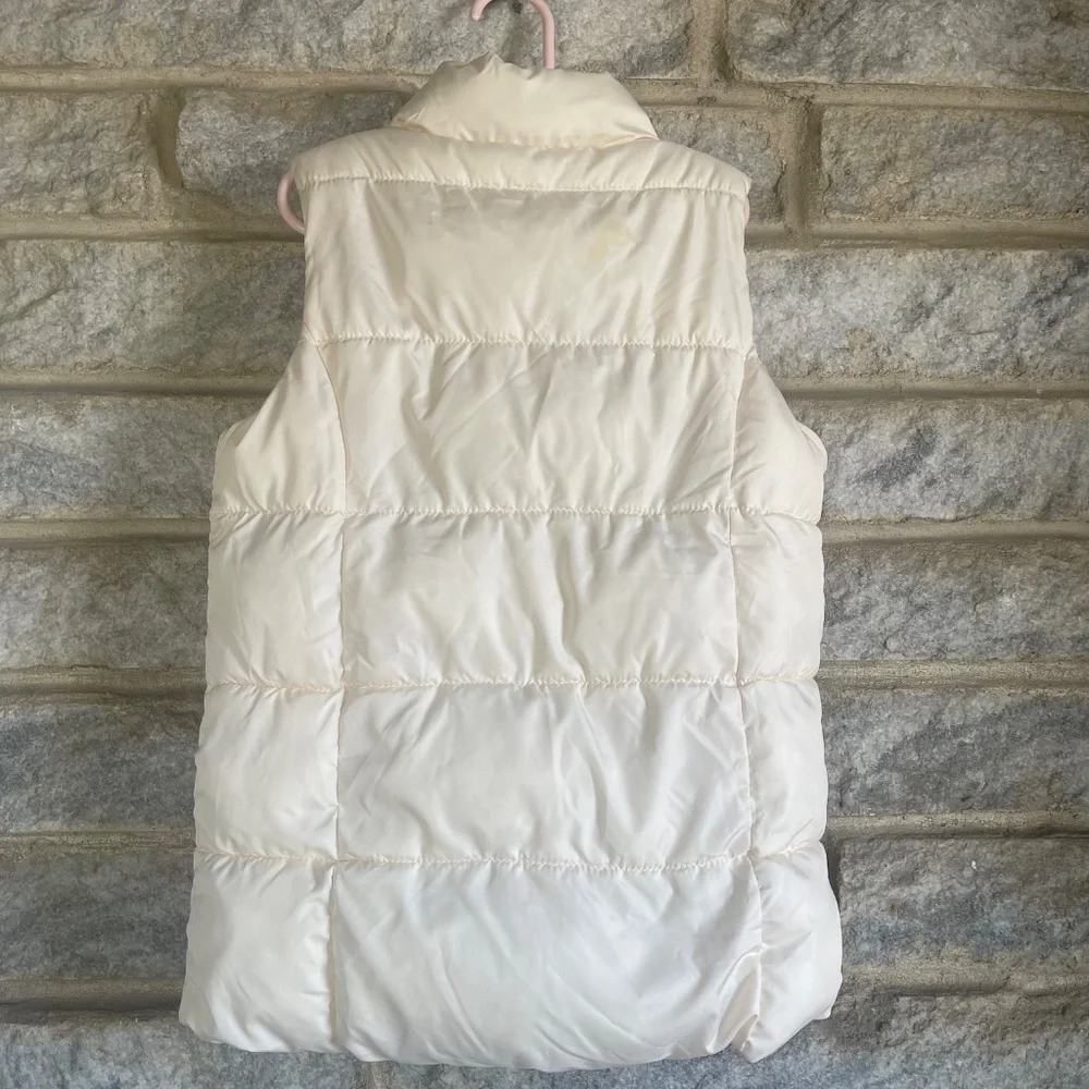 Old Navy Girls Frost Free Puffer‎ Vest Size M/8 Color Cream